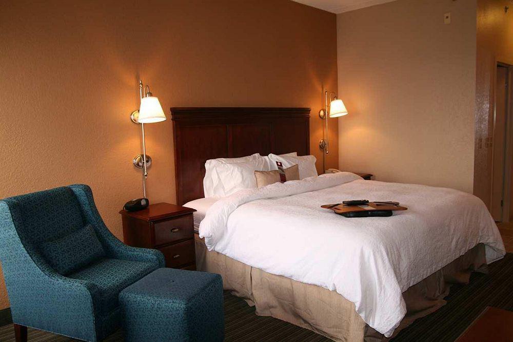 Holiday Inn Express Boston North-Woburn By Ihg Dış mekan fotoğraf