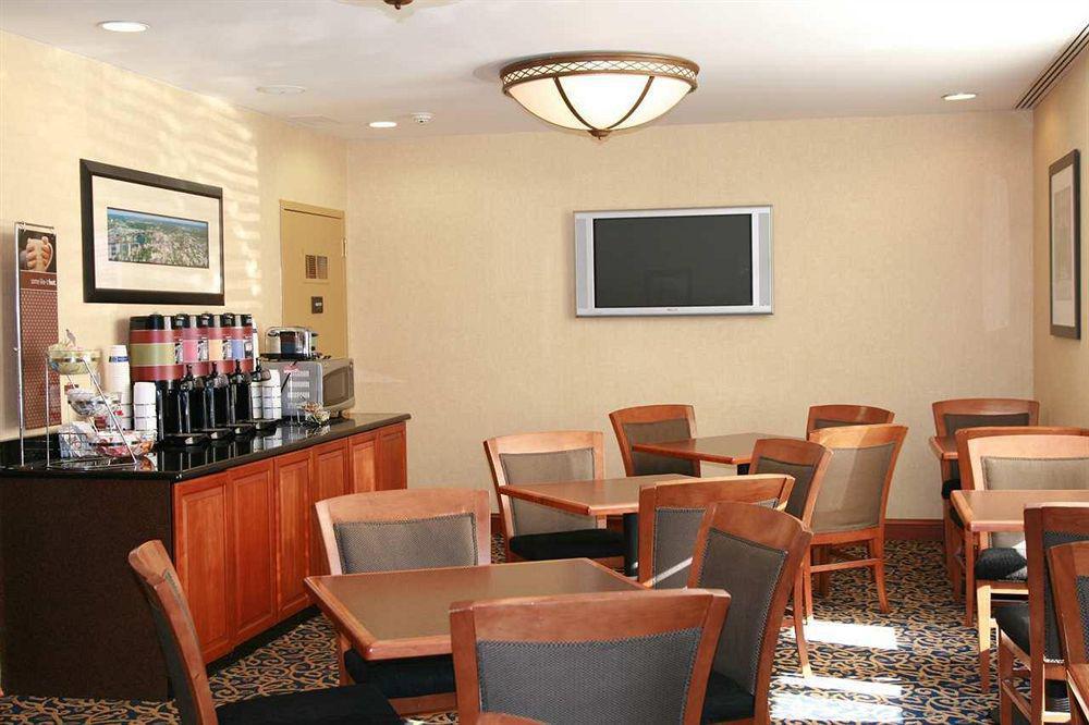 Holiday Inn Express Boston North-Woburn By Ihg Dış mekan fotoğraf