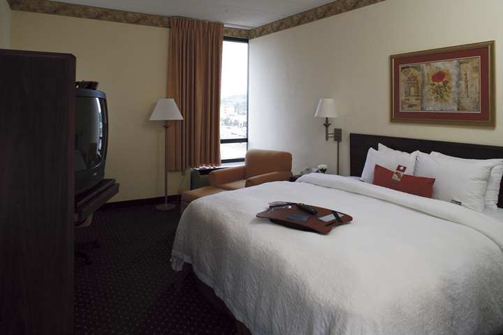 Holiday Inn Express Boston North-Woburn By Ihg Dış mekan fotoğraf